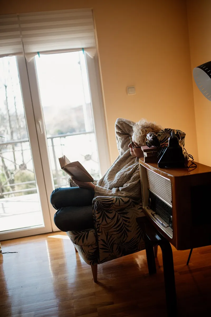 Follow the Sun: Rearranging Your Rooms to Work With Daylight, Not Against It